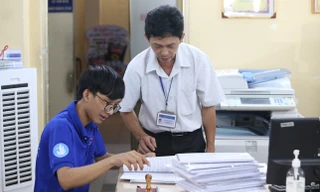 Cán bộ chủ chốt đi đâu về đâu khi TPHCM sáp nhập 80 phường?