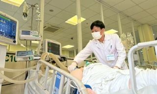 Ca mắc sởi nhập viện tăng 'chóng mặt': Ngành y tế quyết liệt ứng phó 