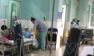 Ảnh: Hằng ngày F0 khỏi bệnh này chăm sóc từng bệnh nhân mắc COVID và quan tâm chia sẻ động viên họ