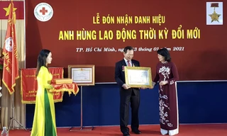 Bệnh viện xác lập 7 kỷ lục nhận danh hiệu Anh hùng lao động thời kỳ đổi mới
