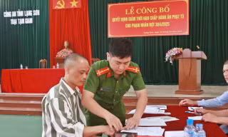 Tha tù trước thời hạn cho các phạm nhân ở Lạng Sơn. 