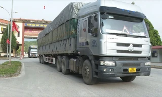 Lạng Sơn muốn làm đường 14 làn xe vận chuyển hàng hóa qua biên giới 