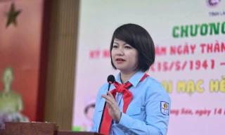 Chị Lê Thùy Dung, Phó Bí thư Tỉnh Đoàn Lạng Sơn giữ chức vụ Phó Bí thư xã Hữu Lũng (Lạng Sơn). Ảnh: Duy Chiến.