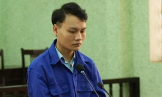 Bị cáo Thái ra tòa lĩnh án -Ảnh: CB