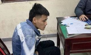 Đối tượng Kiên tại cơ quan công an. (ảnh: H.T)