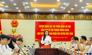 Ngày 25/10, Đoàn công tác TƯĐ làm việc tại huyện Hữu Lũng và UBND tỉnh Lạng Sơn. Ảnh: Duy Chiến 