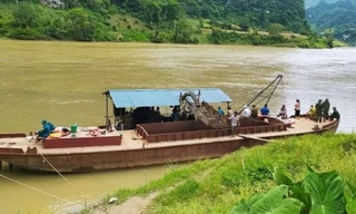 Nước trên sông Gâm dâng cao.