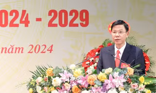 Ông Dương Văn Tiến tái cử Chủ tịch Ủy ban Mặt trận Tổ quốc tỉnh Thái Nguyên