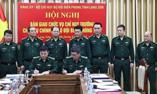 Bàn giao chức vụ Chỉ huy trưởng Bộ chỉ huy BĐBP Lạng Sơn. 