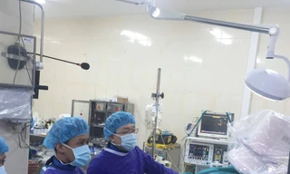 Hình ảnh đặt stent-graf ĐMC cấp cứu cho bệnh nhân S. Ảnh: BV Việt - Đức cung cấp