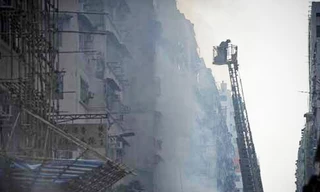 Cháy ki ốt ở Hồng Kông, mười người chết