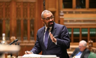 Bộ trưởng Nội vụ Anh James Cleverly. (Ảnh: Reuters)