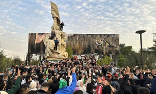 Khoảng trống quyền lực ở Syria và bài toán của ông Trump