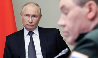 Một khu vực thuộc thành phố Pokrovsk bị không kích gần đây. (Ảnh: Reuters)