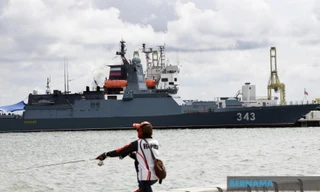 Nhóm tàu chiến Nga cập cảng Indonesia để tham gia cuộc tập trận chung