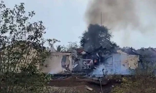 Hiện trường vụ nổ. (Ảnh: Khmer Times)