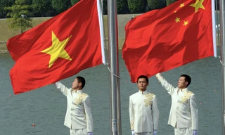 Lãnh đạo Việt Nam – Trung Quốc trao đổi điện mừng