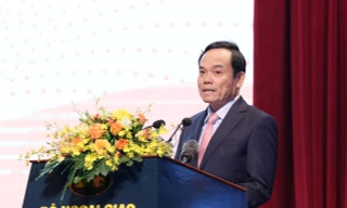 Phó Thủ tướng Trần Lưu Quang phát biểu tại lễ kỷ niệm. (Ảnh: Nhật Minh)