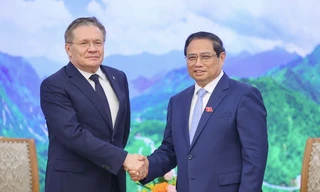 Thủ tướng Phạm Minh Chính tiếp Tổng Giám đốc Rosatom A.E.Likhachev. (Ảnh: VGP) 