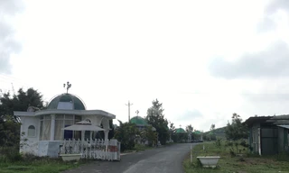 Cổng vào dự án của Cty Sài Gòn - Đại Ninh. Ảnh: Tuấn Nguyễn