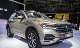 Tịch thu xe Volkswagen dính 'đường lưỡi bò', phạt hơn 100 triệu đồng