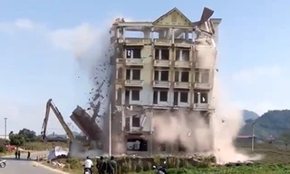 Phá hủy 'lâu đài ma túy' Tàng Keangnam, luật sư lên tiếng