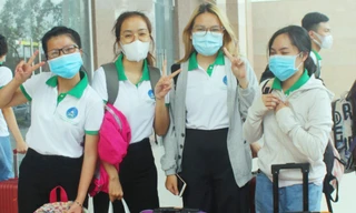 Sinh viên trường Đại học Tây Nguyên lên đường chi viện cho tỉnh Bình Dương