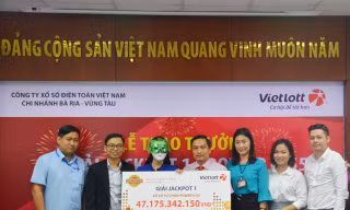 Liên tiếp 2 phụ nữ trúng hàng chục tỷ đồng Vietlott