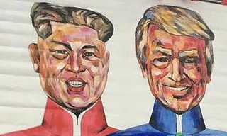 Họa sĩ vẽ tranh khủng định tặng Tổng thống Donald Trump