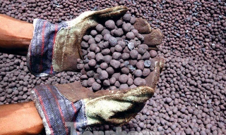 Đến nay, vẫn còn 8/13 doanh nghiệp nợ hơn 200 tỷ đồng tiền thuế xuất khẩu quặng sắt tại địa bàn Lào Cai