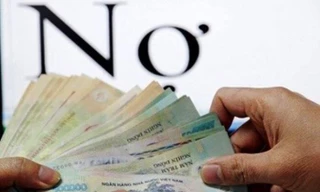 Ủy ban Chứng khoán Nhà nước đã gửi danh sách các tổ chức vi phạm để HSX và HXN gám sát về nghĩa vụ báo cáo, công bố thông tin theo thẩm quyền