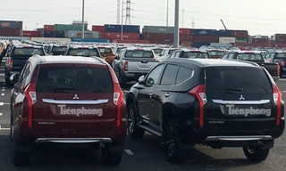 Xe ô tô nhập khẩu về cảng Tân Vũ, Hải Phòng. Ảnh: Tuấn Nguyễn