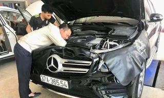 Khách hàng ở Nghệ An đưa xe đi kiểm tra vi sai cầu trước