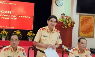  Trung tướng Vũ Đỗ Anh Dũng - Cục trưởng Cục Cảnh sát giao thông trao đổi với báo chí tại cuộc họp báo ngày 10/6