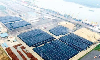 Kho nhôm khổng lồ tại Vũng Tàu năm 2016 của Cty TNHH Nhôm Toàn cầu Việt NamẢnh: The Wall Street Journal