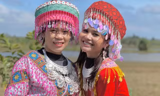 Độc đáo chợ phiên sắc màu của người H’Mông ở Đắk Nông