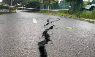 Đường Hồ Chí Minh qua thành phố Gia Nghĩa, Đắk Nông bị sụt lún, nứt toác