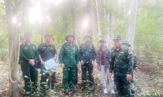 Vượt sông, băng rừng tìm máy bay Yak-130 trong vùng lõi Vườn quốc gia Yok Đôn 