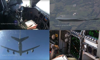 Bên trong buồng lái của máy ném bom B-2