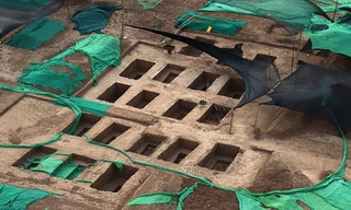 Phát hiện 95 ngôi mộ cổ trong sân Đại học Thanh Hoa