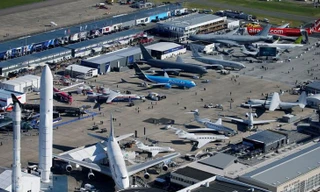 Máy bay thế hệ mới tại Triển lãm Hàng không Quốc tế Paris lần thứ 53