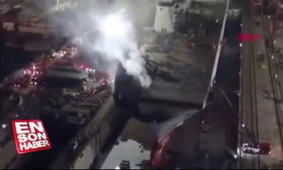 Tàu sân bay đầu tiên của Thổ Nhĩ Kỳ bốc cháy tại cảng