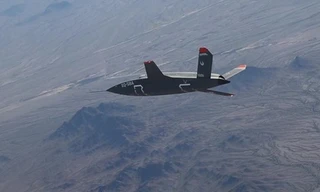 Hé lộ máy bay chiến đấu không người lái tàng hình của Mỹ