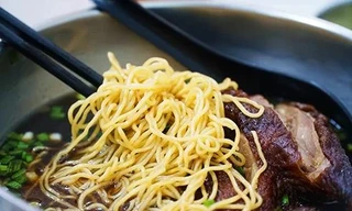 Những quán gà, vịt tiềm nổi tiếng ở Sài Gòn