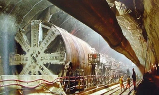 Quá trình xây dựng đường hầm dưới biển dài nhất thế giới