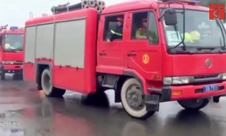 Bộ Công an tiếp nhận dàn xe chữa cháy 'khủng' hơn 500 tỷ đồng