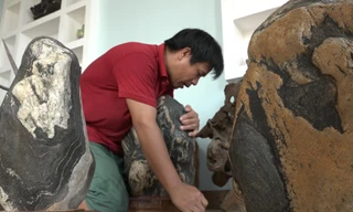 Bộ sưu tập hơn 1.000 viên đá kiểng của người đàn ông Quảng Ngãi