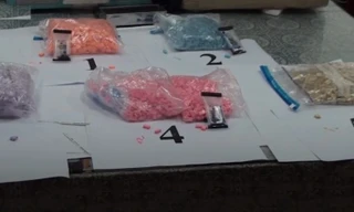 Hơn 7 kg ma túy trong ba gói quà gửi từ Châu Âu về Sài Gòn