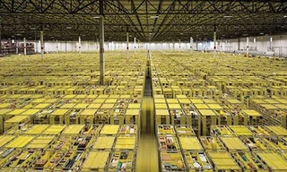 Bên trong nhà kho khổng lồ của 'đế chế' thương mại điện tử Amazon