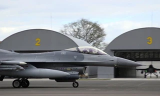 Lực lượng không quân Philippines và Mỹ chia sẻ kinh nghiệm bay